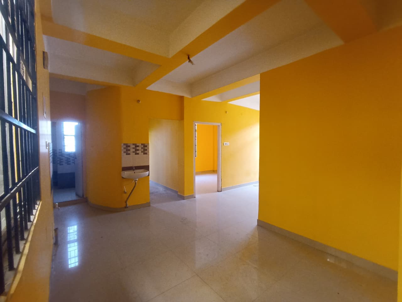 Unfurnished 2BHK in South Sarania, Manipuri Rajbari, Guwahati, Assam, India for Rent