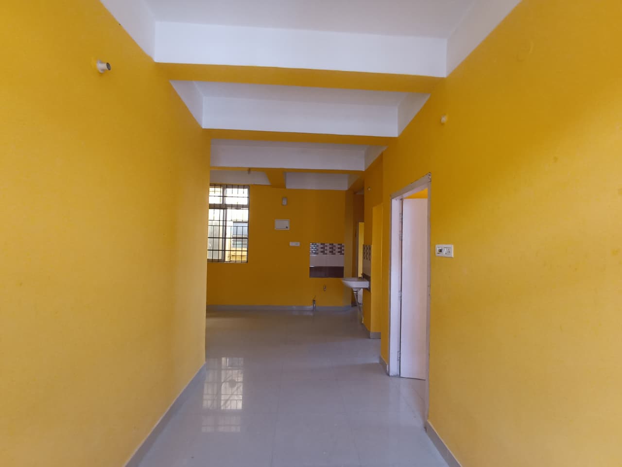 Unfurnished 2BHK in South Sarania, Manipuri Rajbari, Guwahati, Assam, India for Rent