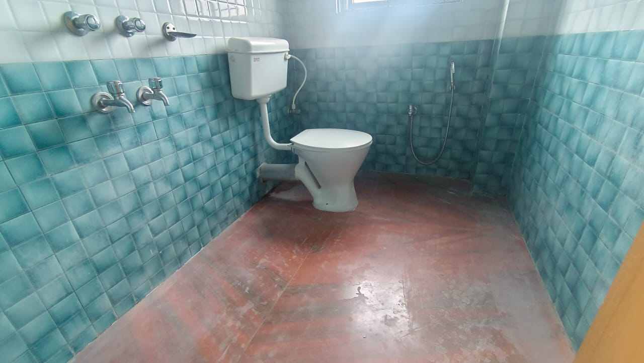 Unfurnished 2bhk in Lachit Nagar, Guwahati, Assam, India for Rent