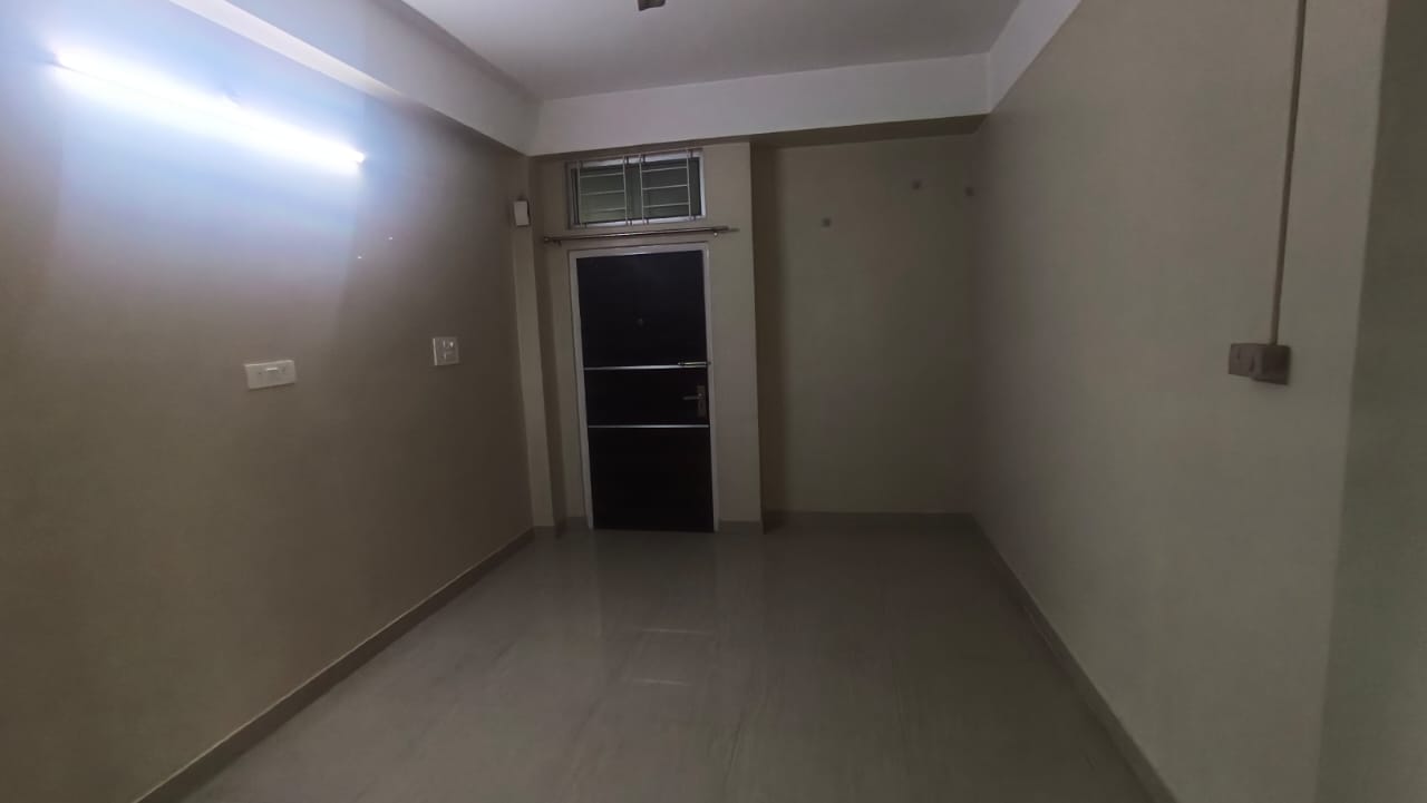 Unfurnished 3bhk in Kahilipara, Guwahati, Assam, India for Rent