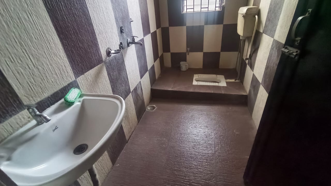 Unfurnished 3bhk in Zoo Road Tiniali, Guwahati, Assam, India for Rent