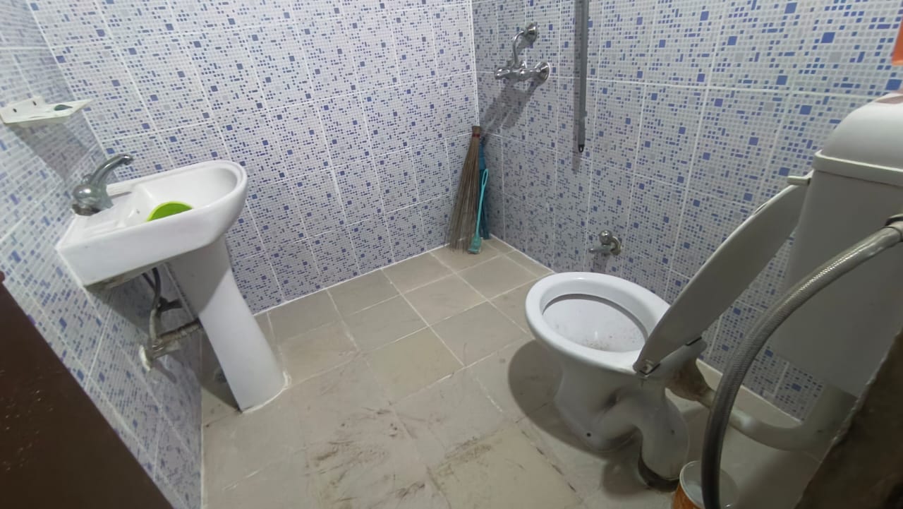 Unfurnished 3bhk in Uzan Bazar, Guwahati, Assam, India for Rent