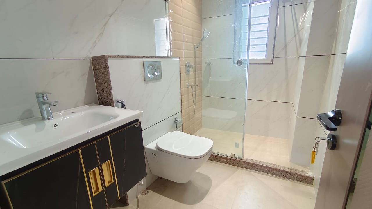 Fully Furnished 4bhk in Mathgharia, Guwahati, Assam, India for Rent