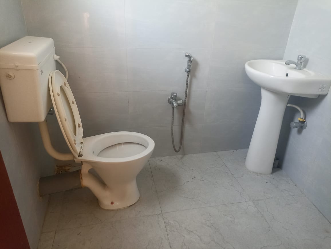 Unfurnished 2bhk in Silpukhuri, Sarania Hills, Guwahati, Assam, India for Rent