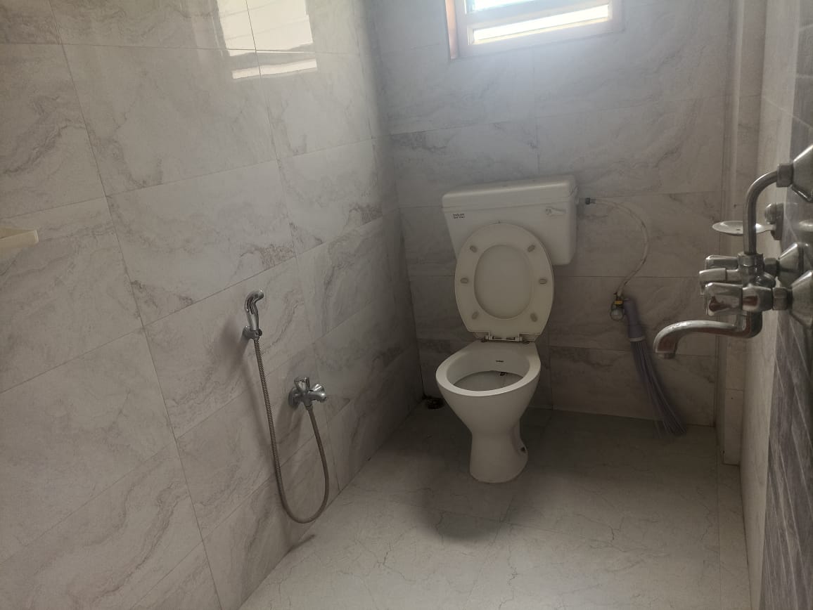 Unfurnished 2bhk in Silpukhuri, Sarania Hills, Guwahati, Assam, India for Rent