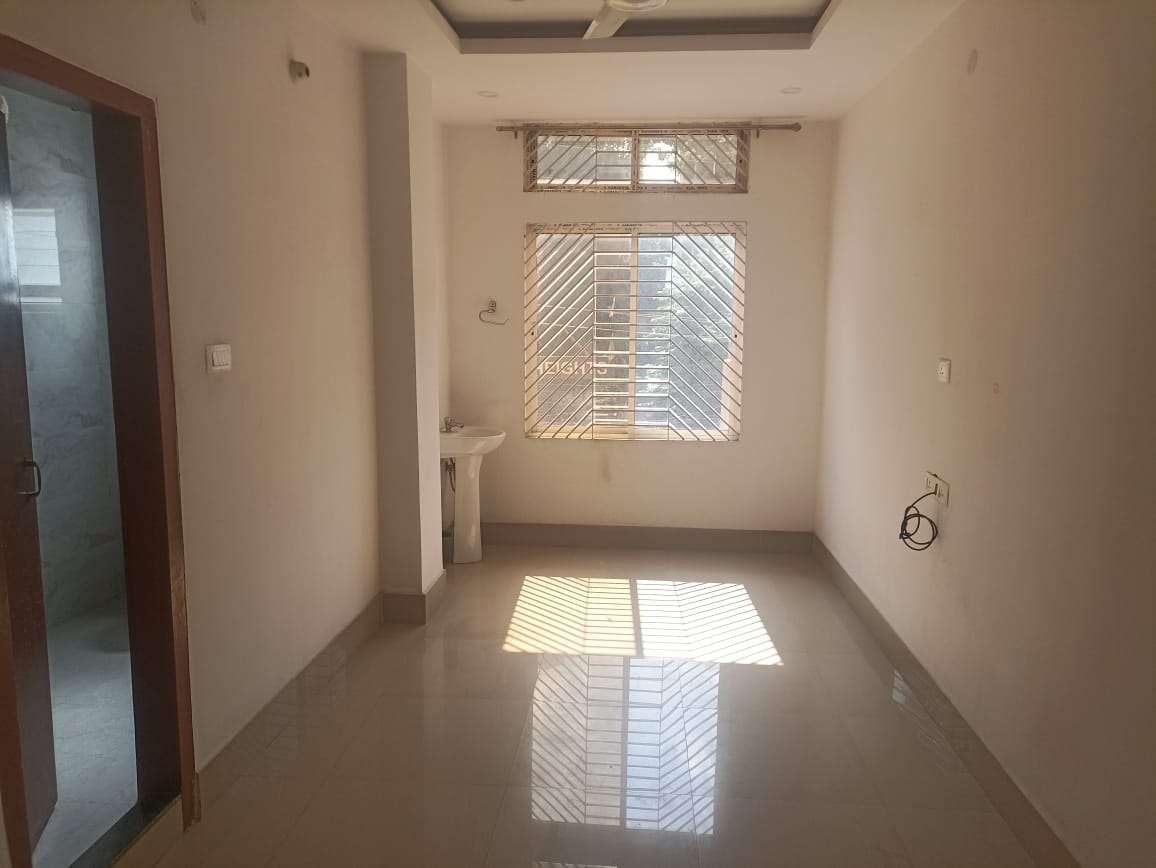 Unfurnished 2bhk in Silpukhuri, Sarania Hills, Guwahati, Assam, India for Rent