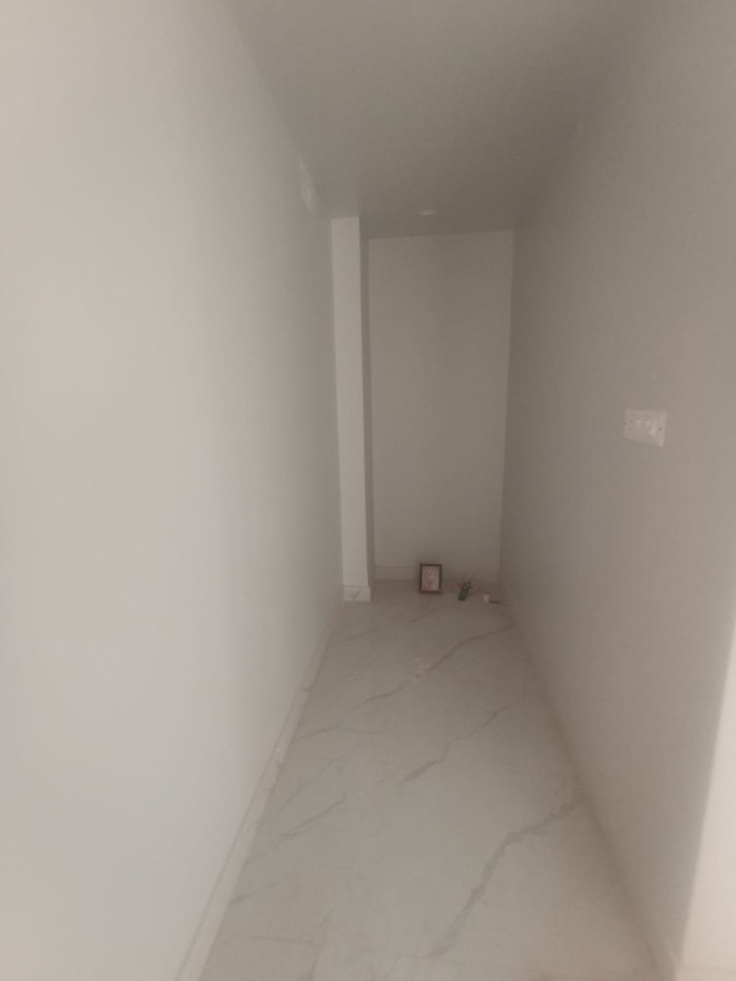 Semi Furnished 3bhk in Kahilipara, Guwahati, Assam, India for Rent