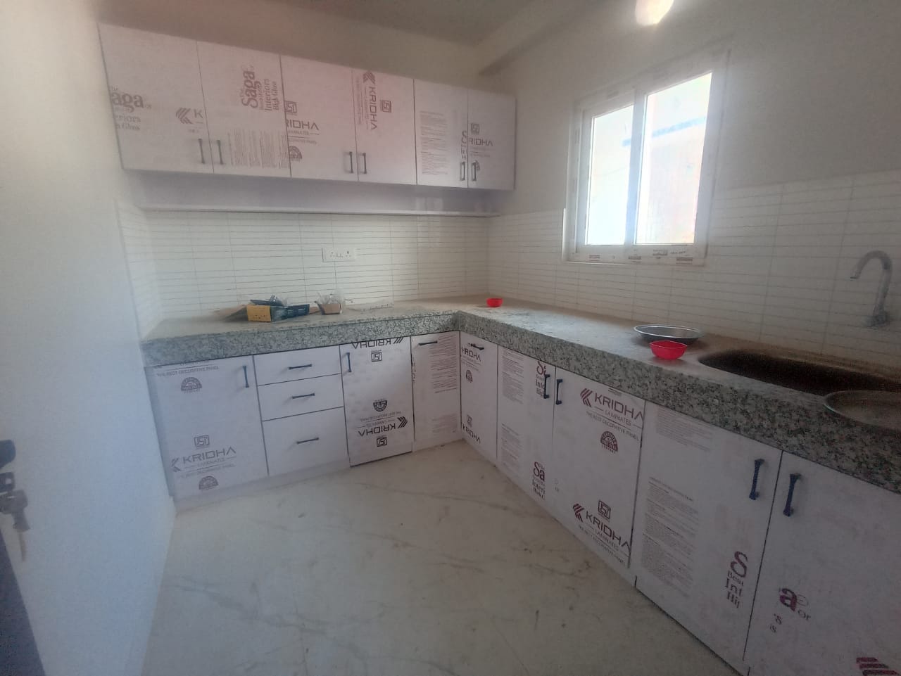 Semi Furnished 3bhk in Kahilipara, Guwahati, Assam, India for Rent