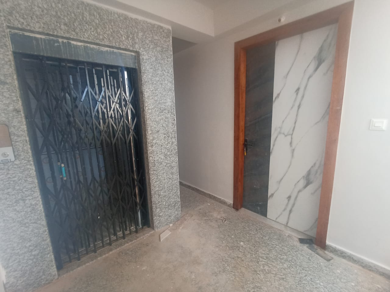 Semi Furnished 3bhk in Kahilipara, Guwahati, Assam, India for Rent