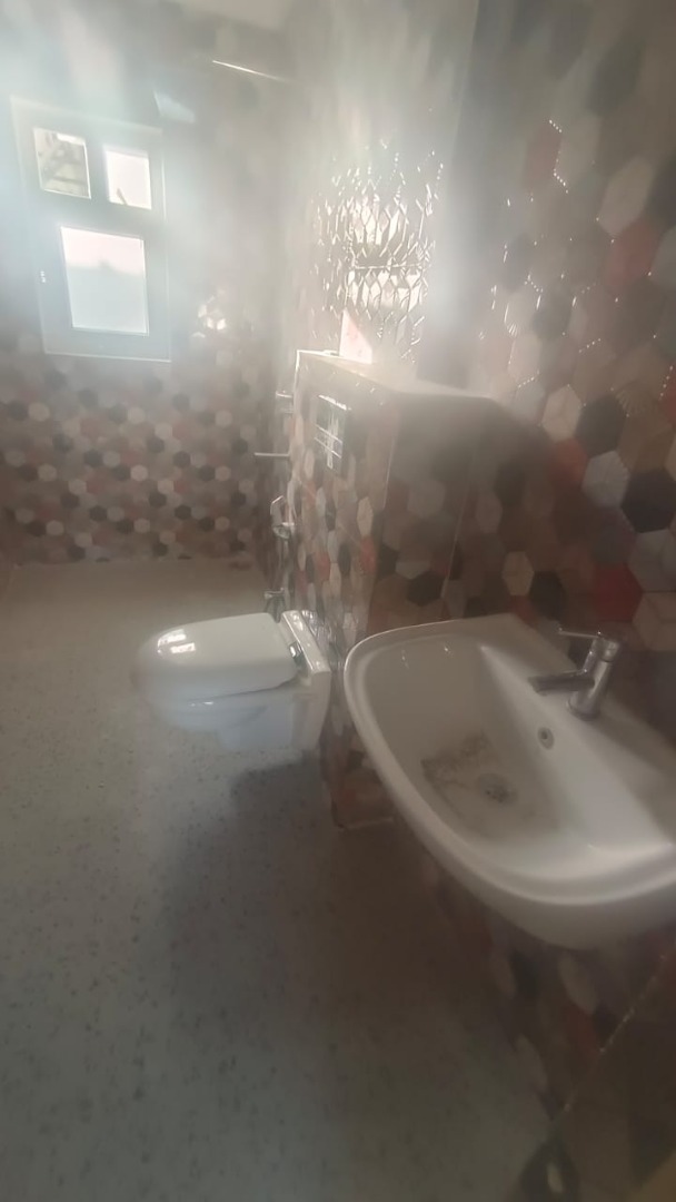 Unfurnished 3bhk in Gandhibasti Kali Mandir, Gandhi Basti, Sarania Hills, Guwahati, Assam, India for Rent