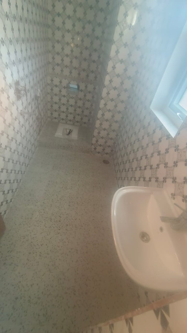 Unfurnished 3bhk in Gandhibasti Kali Mandir, Gandhi Basti, Sarania Hills, Guwahati, Assam, India for Rent