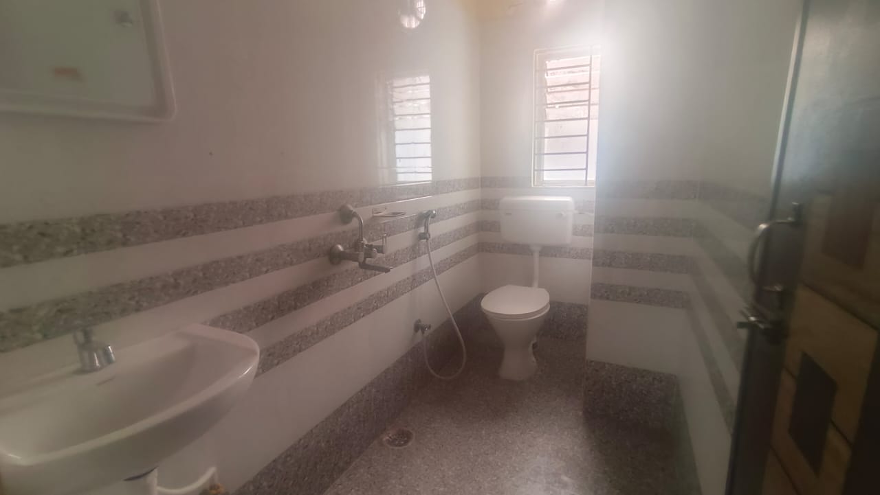 Unfurnished 3bhk in Rukmini Gaon, Guwahati, Assam, India for Rent