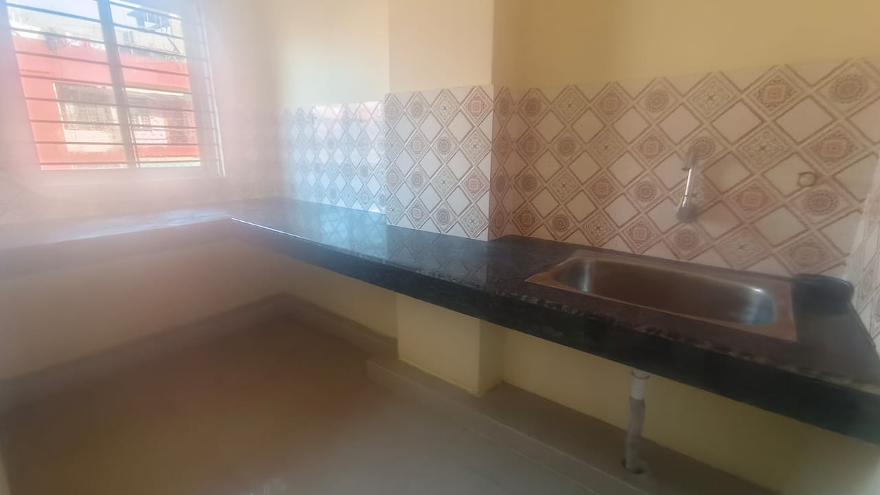 Unfurnished 2bhk in Rukmini Gaon, Guwahati, Assam, India for Rent