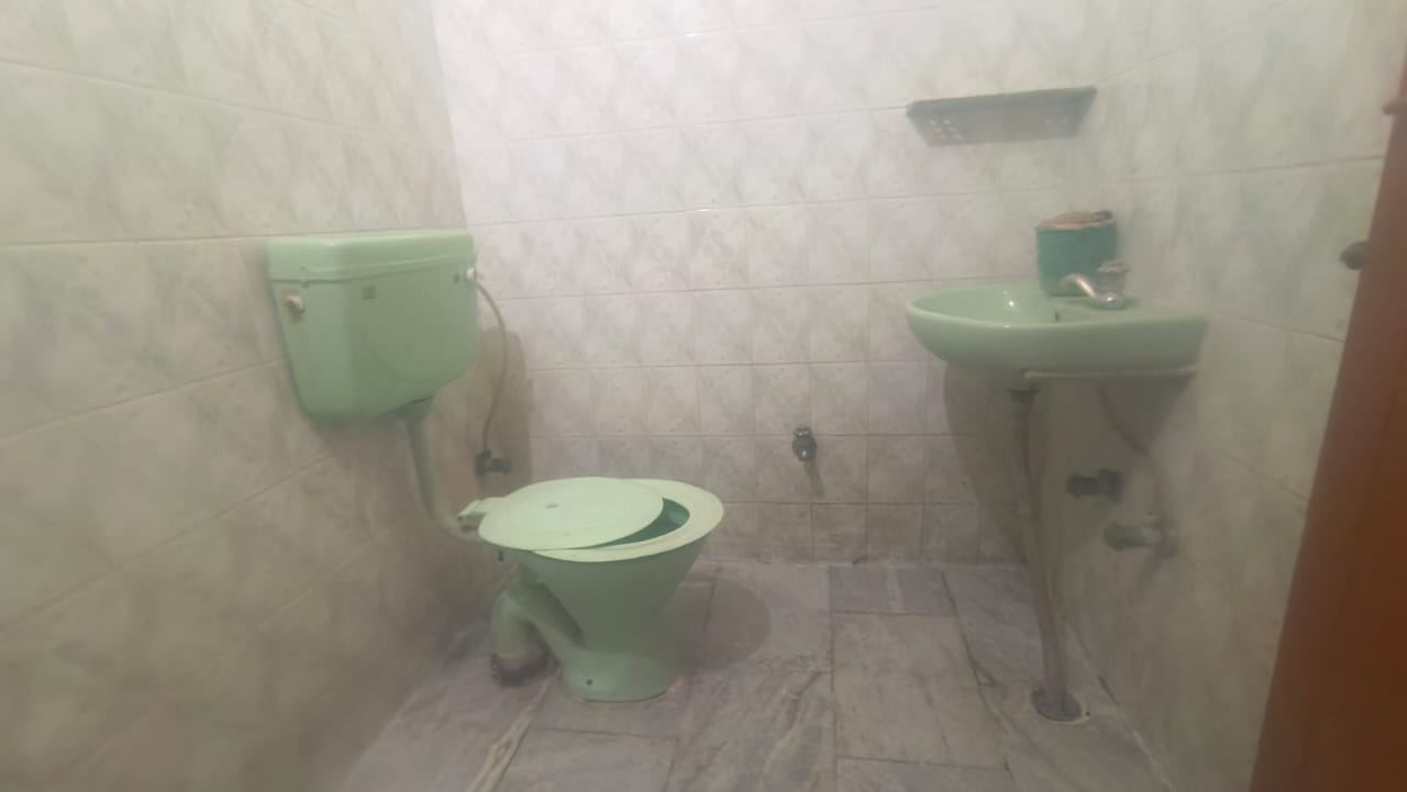 Unfurnished 2bhk in Chandmari, Guwahati, Assam, India for Rent