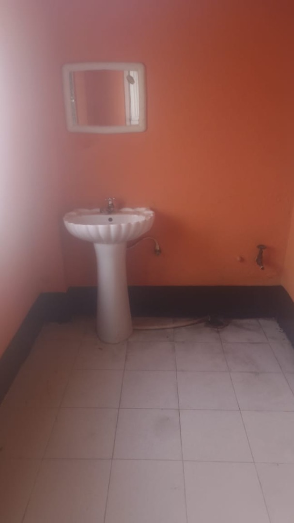 Unfurnished 4bhk in Downtown Sorumotoria, Doctor Zakir Hussain Road, Bormotoria, Guwahati, Assam, India for Rent