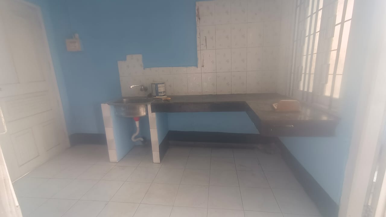 Unfurnished 4bhk in Downtown Sorumotoria, Doctor Zakir Hussain Road, Bormotoria, Guwahati, Assam, India for Rent