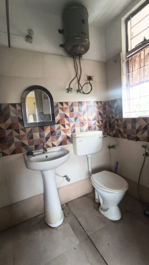 Fully Furnished 2bhk in Uzan Bazar, Guwahati, Assam, India for Rent