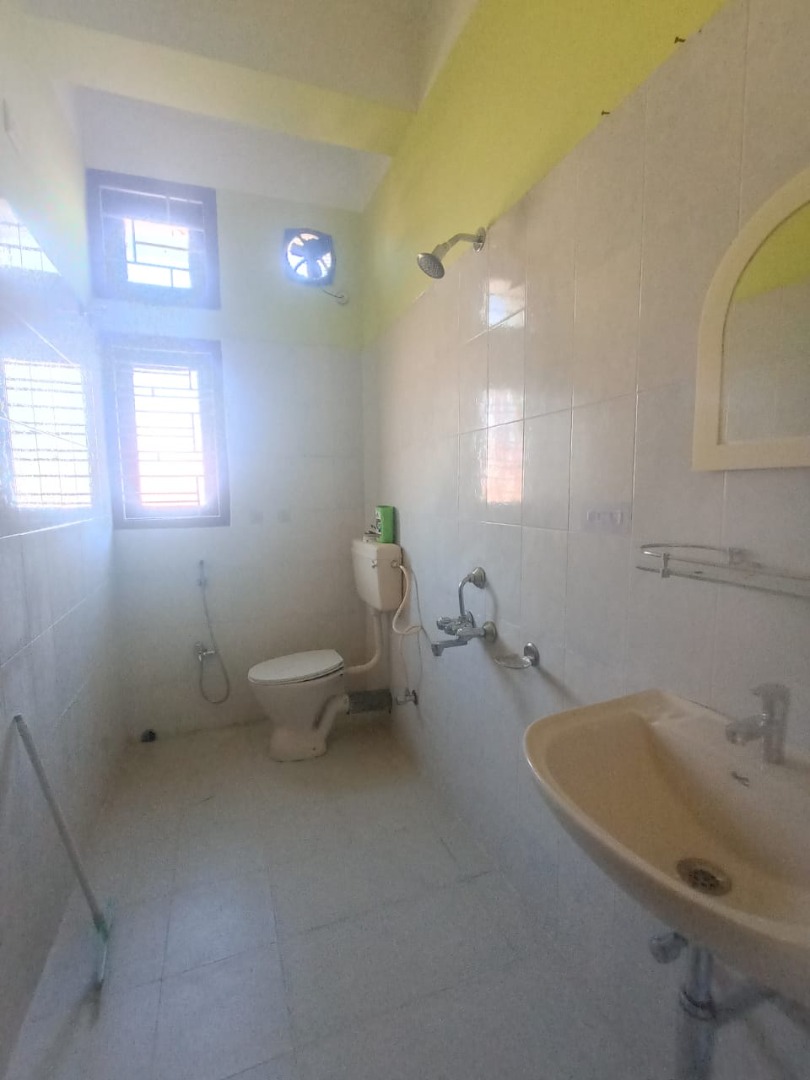 Unfurnished 3bhk in Beltola, Guwahati, Assam, India for Rent