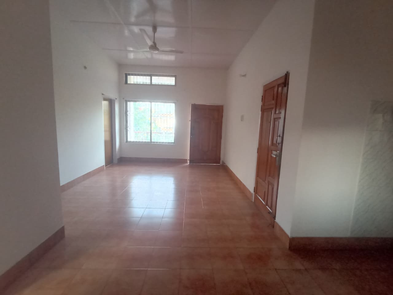 Unfurnished 2bhk in Kahilipara, Guwahati, Assam, India for Rent