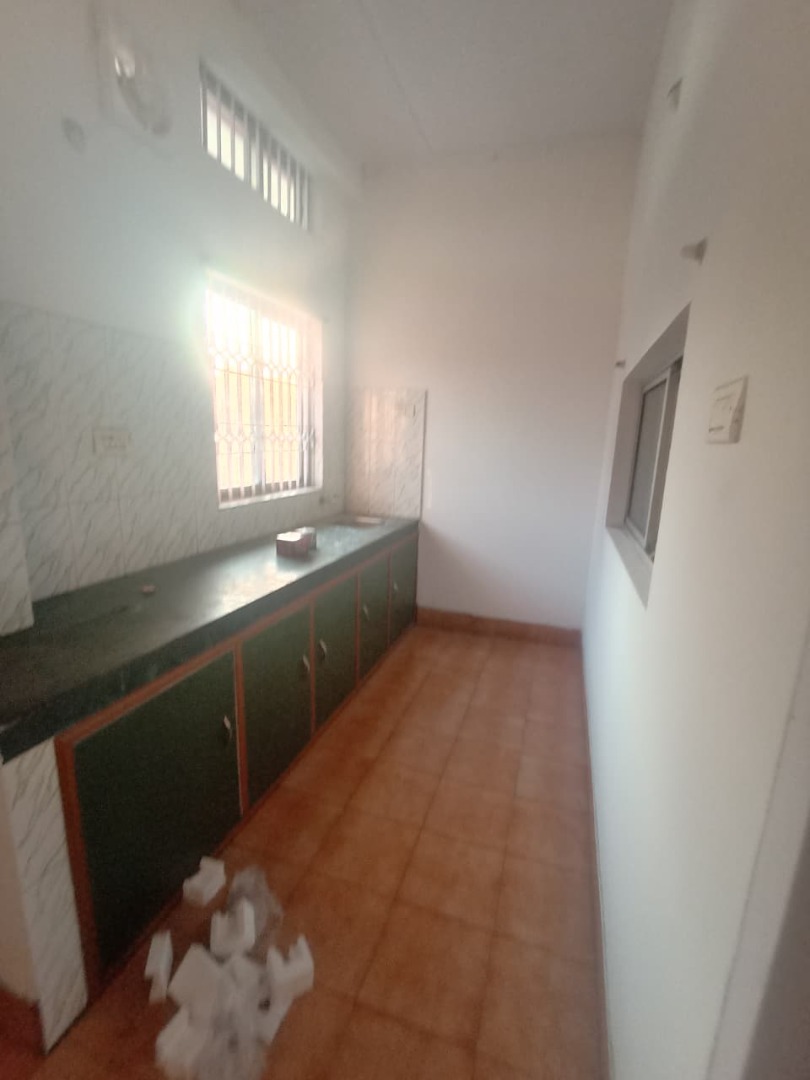 Unfurnished 2bhk in Kahilipara, Guwahati, Assam, India for Rent