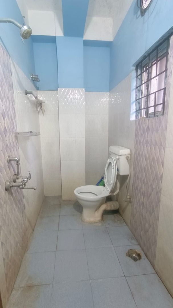 Unfurnished 2bhk in Chandmari, Guwahati, Assam, India for Rent