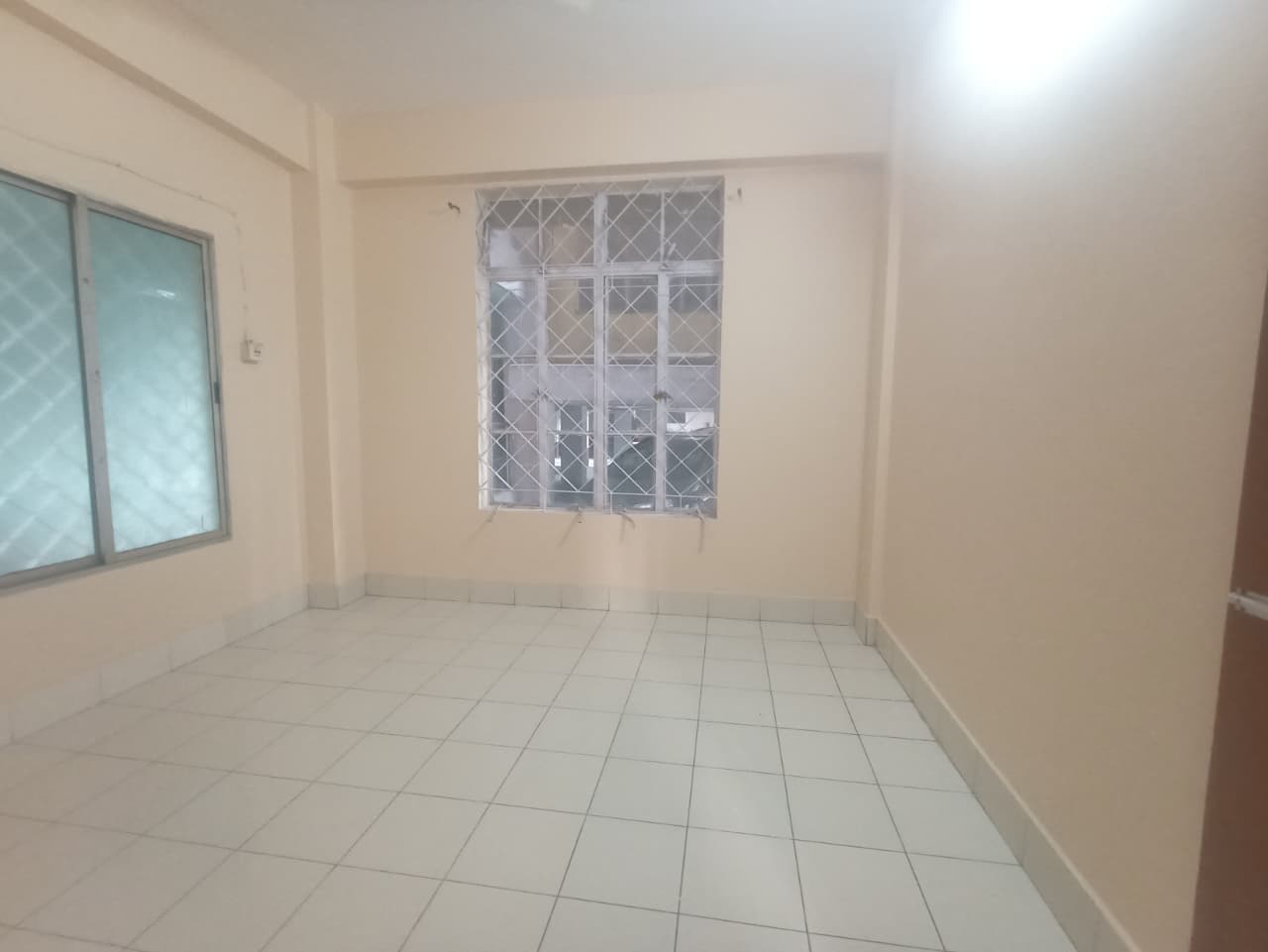 Unfurnished 2bhk in Six Mile, Guwahati, Assam, India for Rent