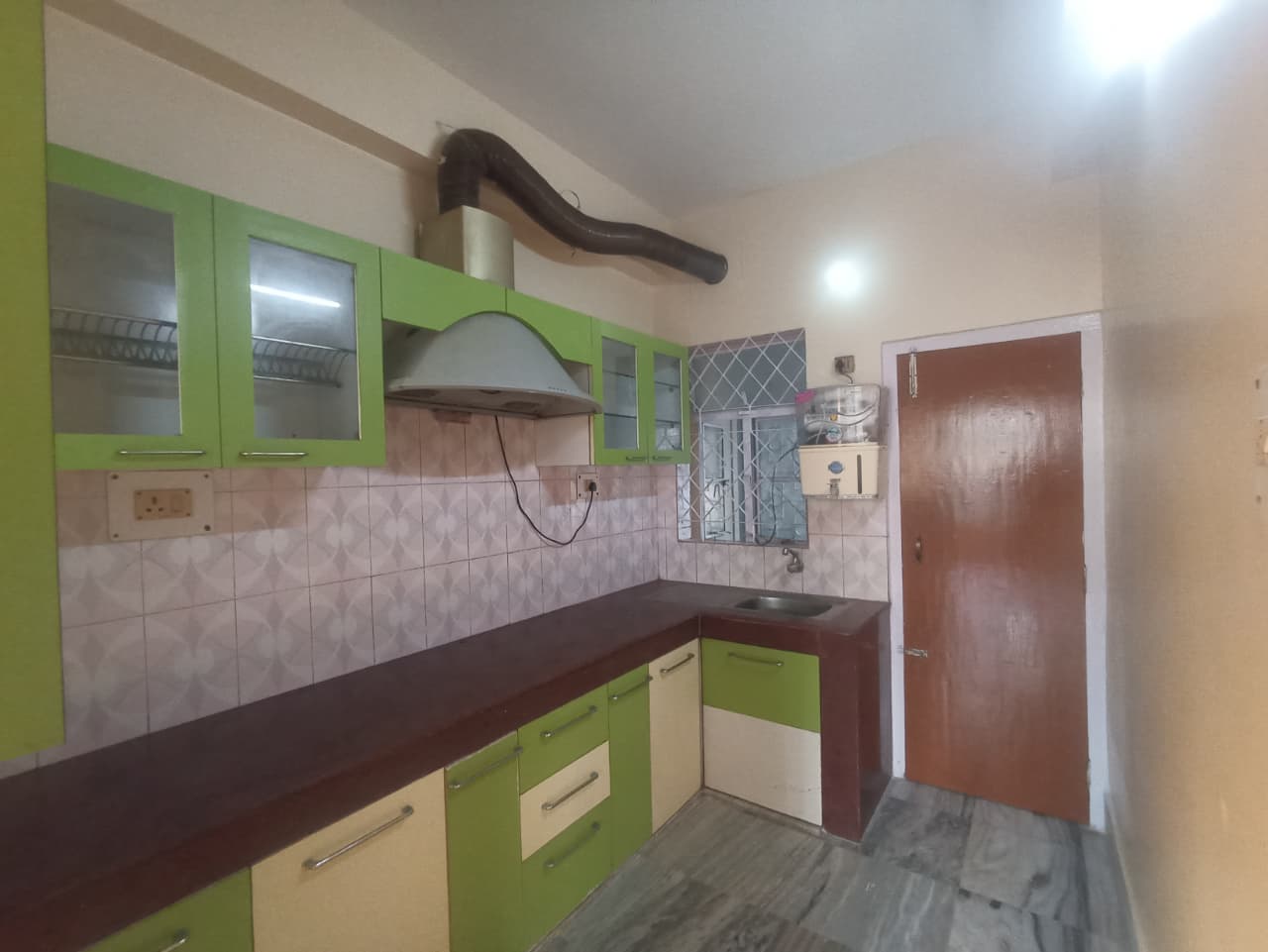 Unfurnished 2bhk in Six Mile, Guwahati, Assam, India for Rent