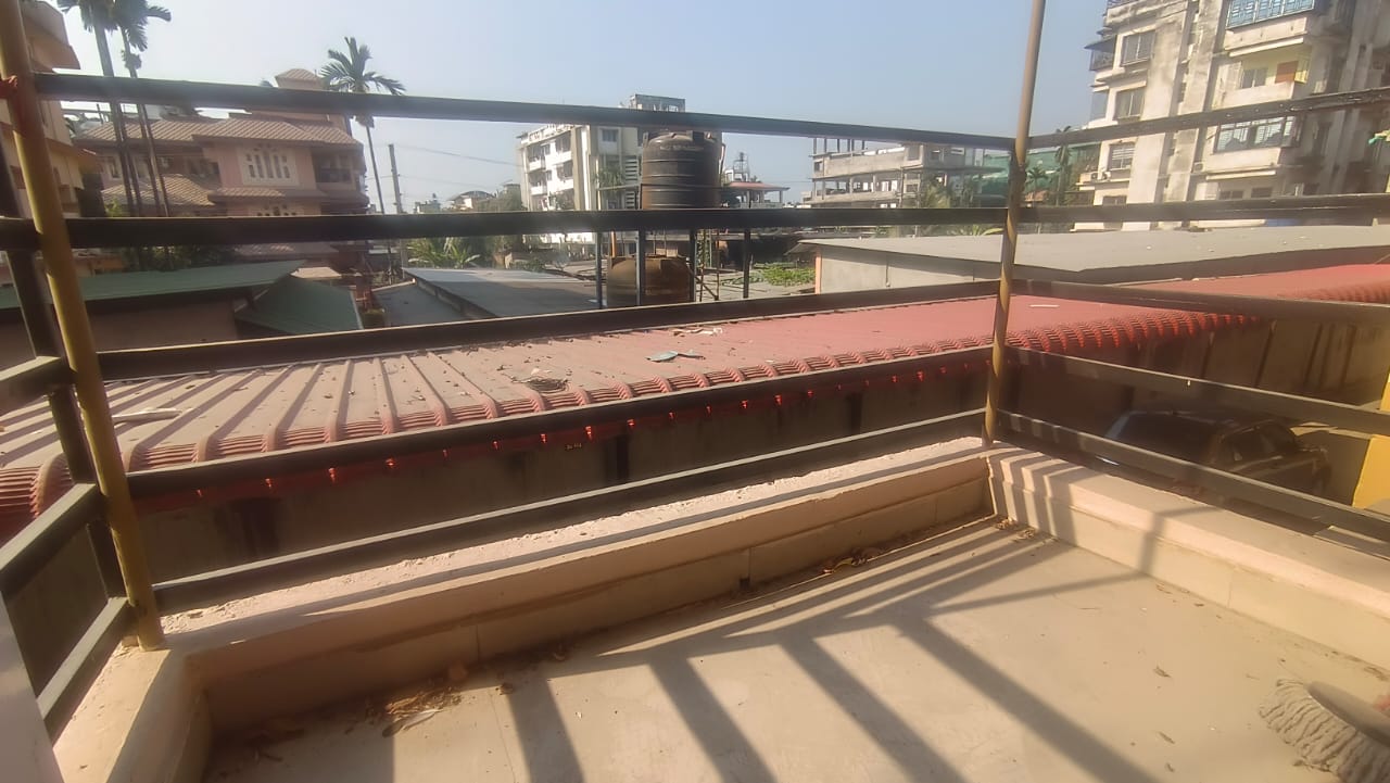 Semi Furnished 3bhk in Bhetapara, Guwahati, Assam, India for Rent