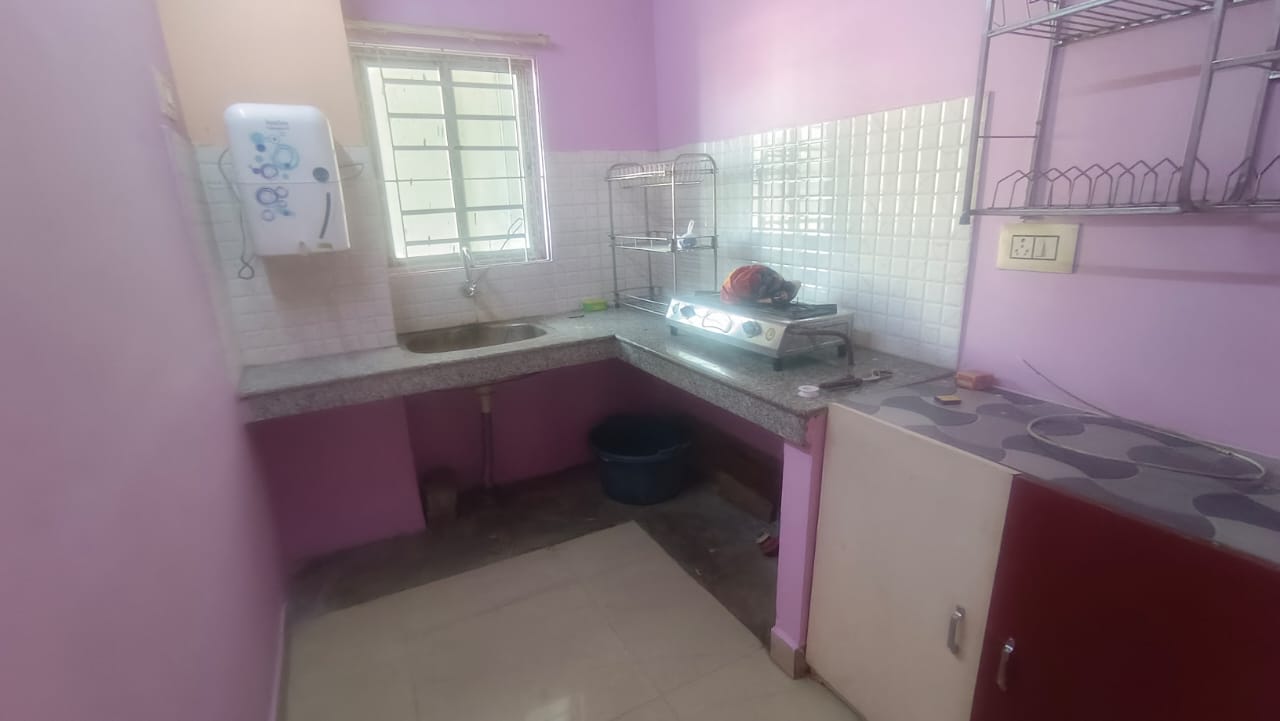 Semi Furnished 3bhk in Bhetapara, Guwahati, Assam, India for Rent