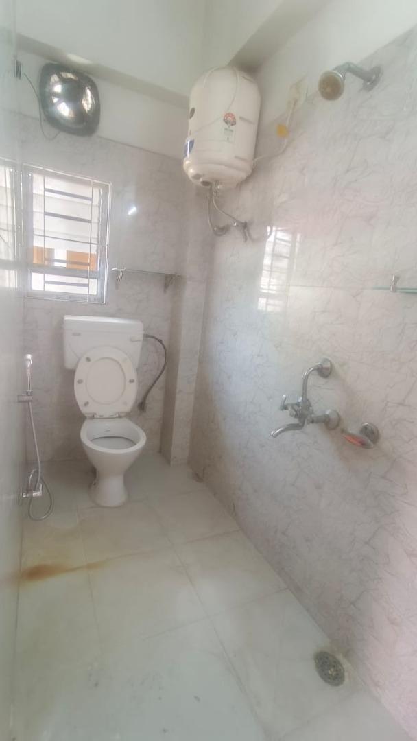 Semi Furnished 3bhk in Bhetapara, Guwahati, Assam, India for Rent