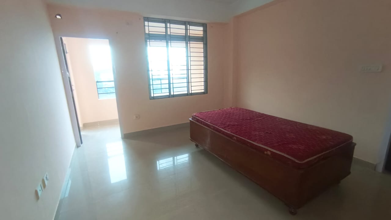 Semi Furnished 3bhk in Panjabari, Khanapara, Guwahati, Assam, India for Rent