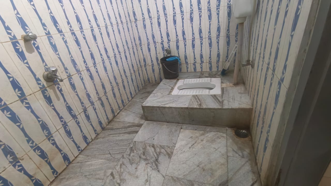 Semi Furnished 3bhk in Rukmini Gaon, Guwahati, Assam, India for Rent